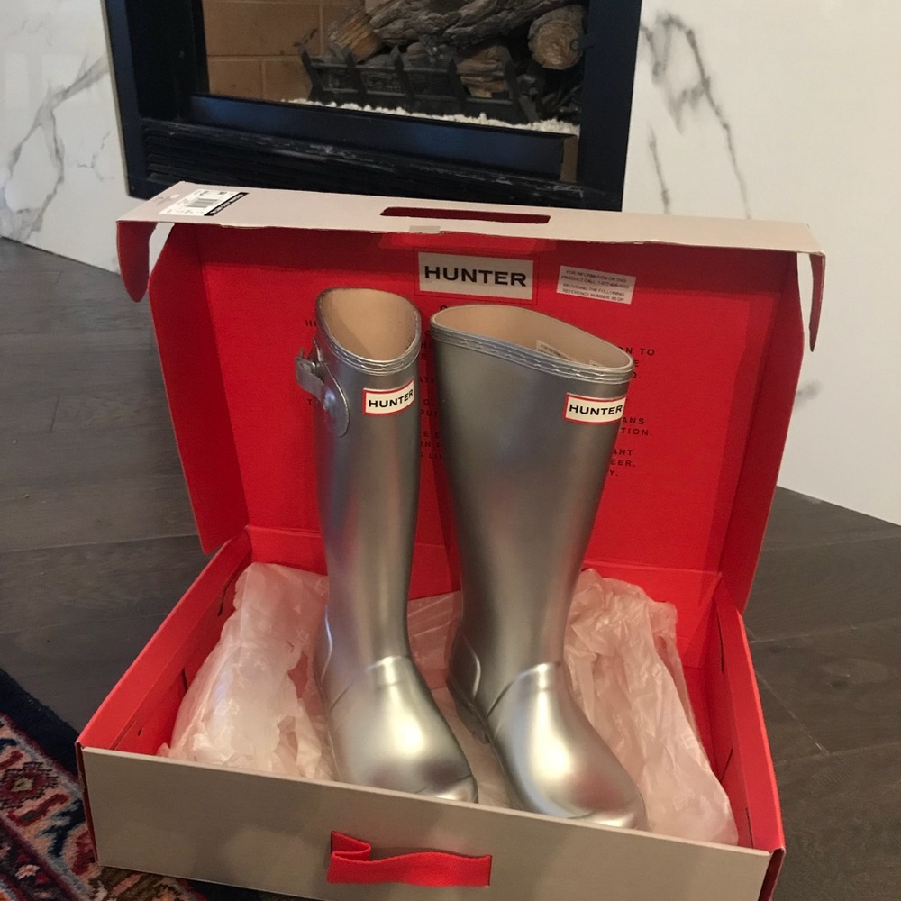 Hunter KIDS silver rain boots size 5